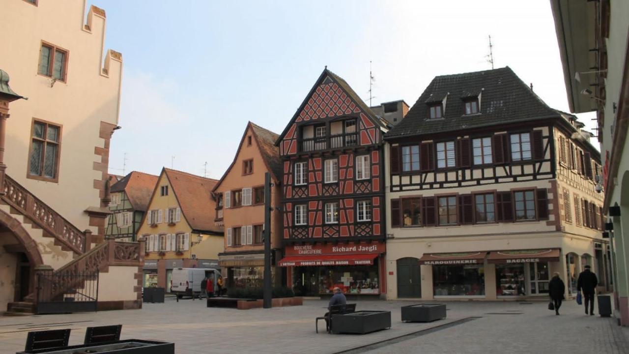 Maison De Ville Selestat Centre Exteriör bild
